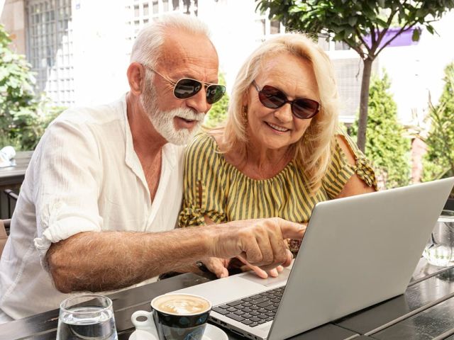 Adultos mayores Tecnología y Aplicaciones Parte II